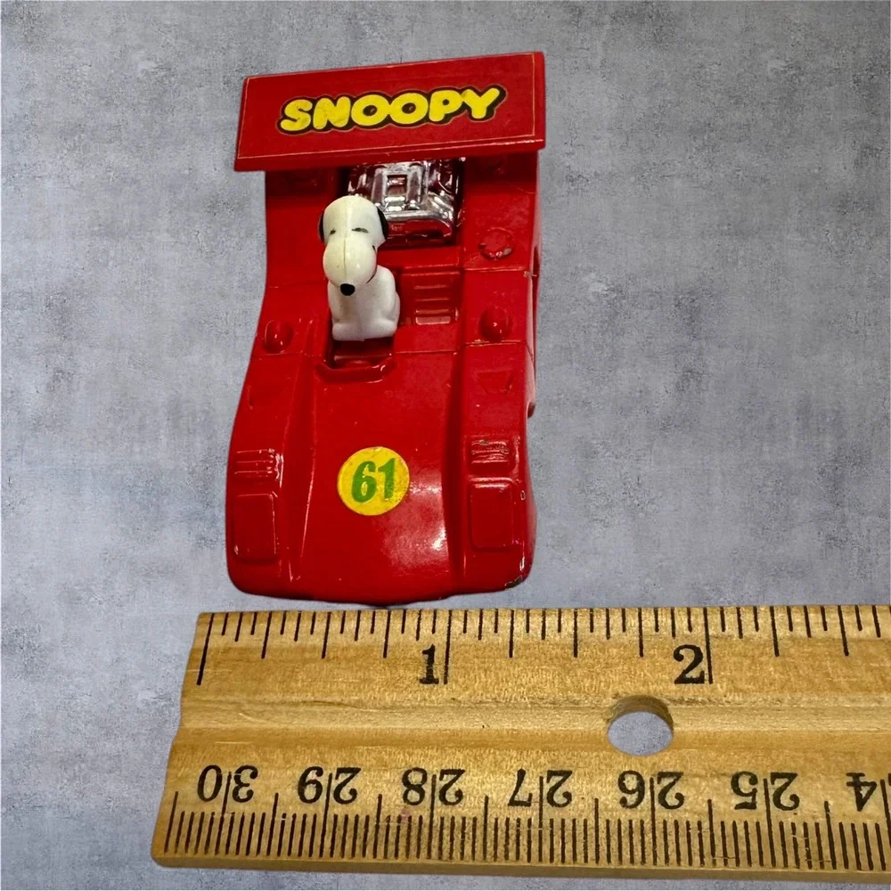 Aviva Snoopy‎ Race Car Red Vintage Diecast Peanuts No 61 Toy Hong Kong